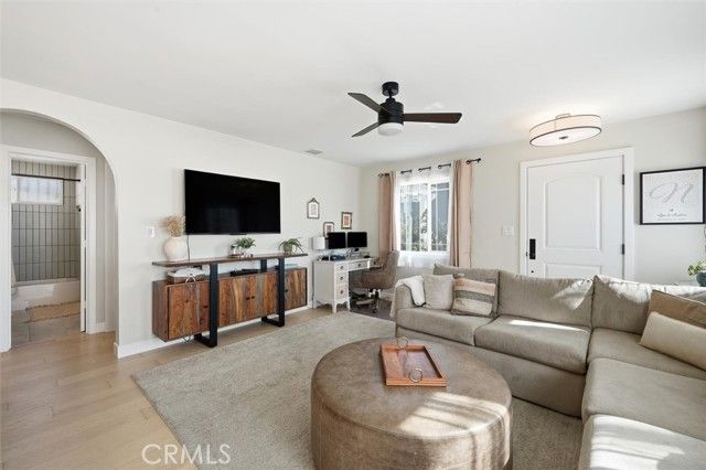 11851 Earlham, Orange, CA 92869