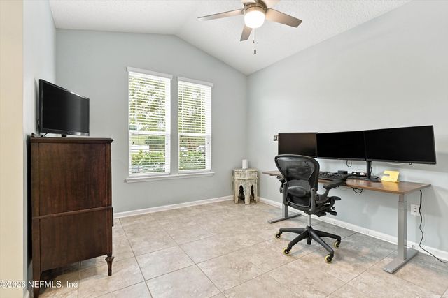 7068 FLEUR COVE Drive, Jacksonville, FL 32258