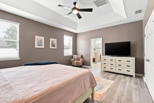 7068 FLEUR COVE Drive, Jacksonville, FL 32258