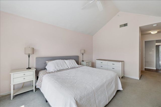 11 Edward Circle, Bedford, NH 03110
