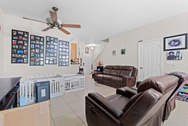 3122 Grandiflora Drive, Greenacres, FL 33467