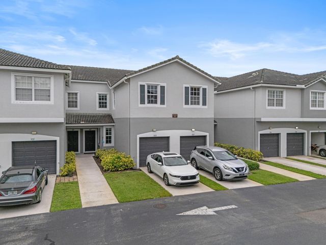 3122 Grandiflora Drive, Greenacres, FL 33467