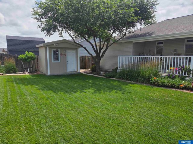 6237 Cornflower Drive, Lincoln, NE 68504