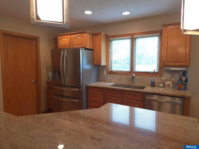 6237 Cornflower Drive, Lincoln, NE 68504