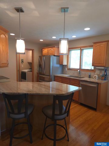 6237 Cornflower Drive, Lincoln, NE 68504