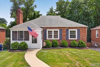 9438 Plainfield Drive, St Louis, MO 63119