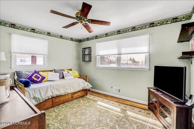 31 Cameron Court, Freehold, NJ 07728