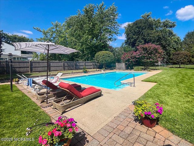 31 Cameron Court, Freehold, NJ 07728
