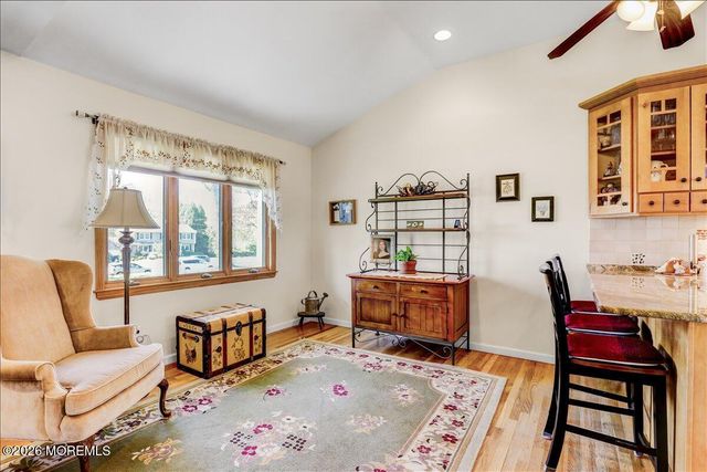 31 Cameron Court, Freehold, NJ 07728