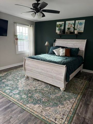 901 9th Street SW 6a, Demotte, IN 46310