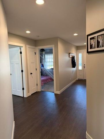 901 9th Street SW 6a, Demotte, IN 46310