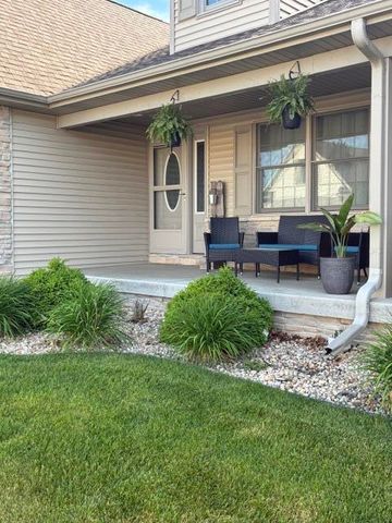 901 9th Street SW 6a, Demotte, IN 46310