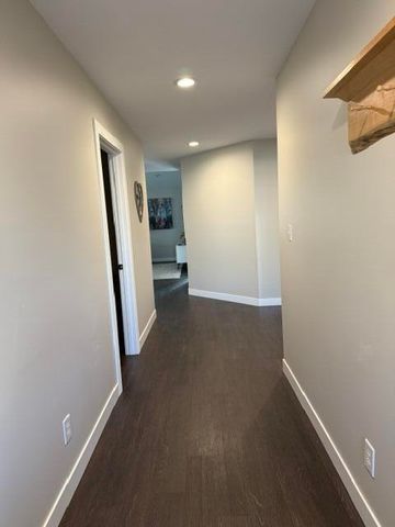 901 9th Street SW 6a, Demotte, IN 46310