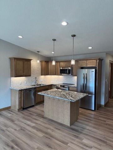 5529 Cottage Lane, Eau Claire, WI 54701