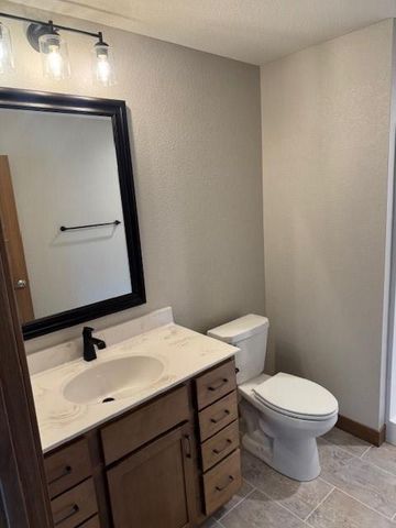 5529 Cottage Lane, Eau Claire, WI 54701