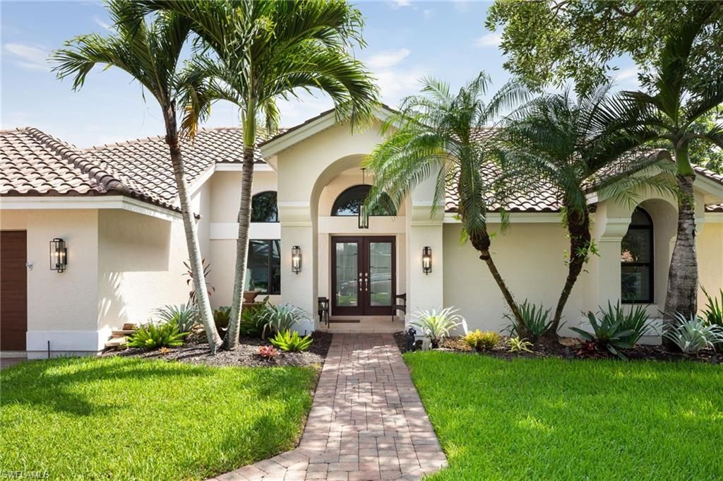 196 Monterey DR, NAPLES, FL 34119 — photo 3