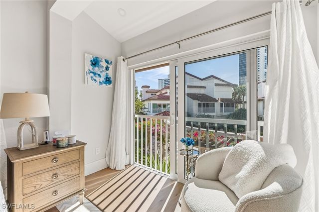 4705 Villa Mare LN, Naples, FL 34103