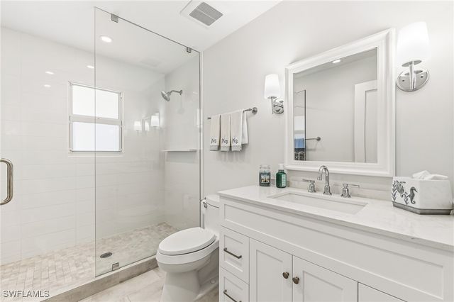 4705 Villa Mare LN, Naples, FL 34103