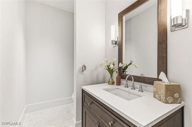 4705 Villa Mare LN, Naples, FL 34103