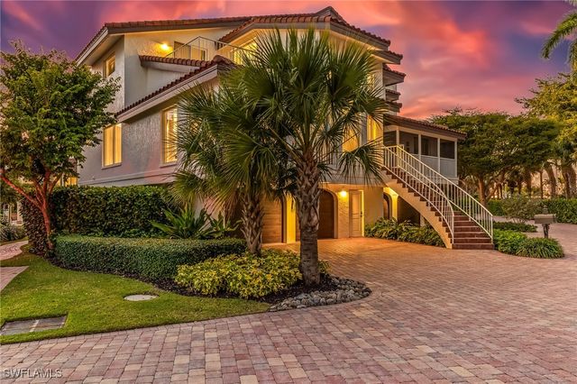 4705 Villa Mare LN, Naples, FL 34103