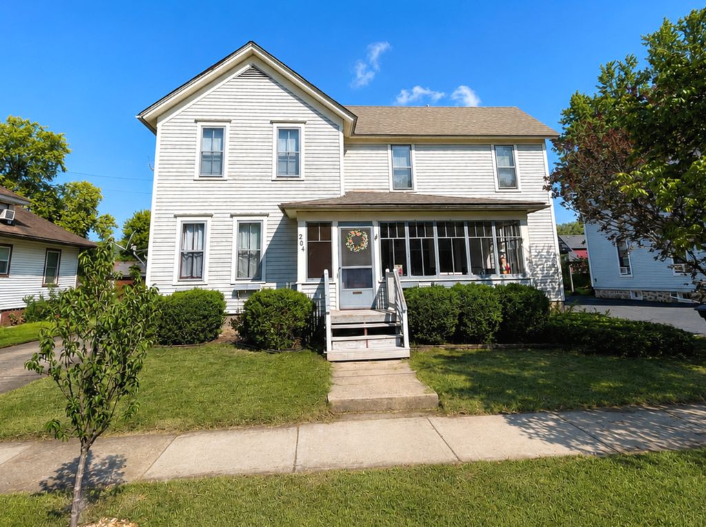 204 La Fox River Drive, Algonquin, IL 60102