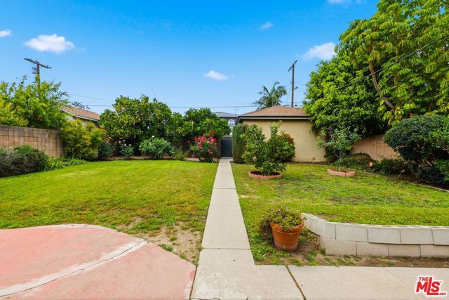 11519 National Boulevard, Los Angeles, CA 90064