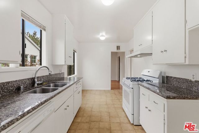 11519 National Boulevard, Los Angeles, CA 90064