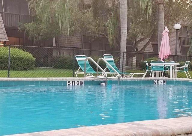 4570 RINGWOOD MEADOW 2, Sarasota, FL 34235