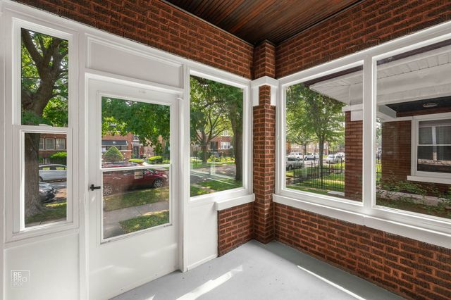 5512 W Potomac Avenue, Chicago, IL 60651