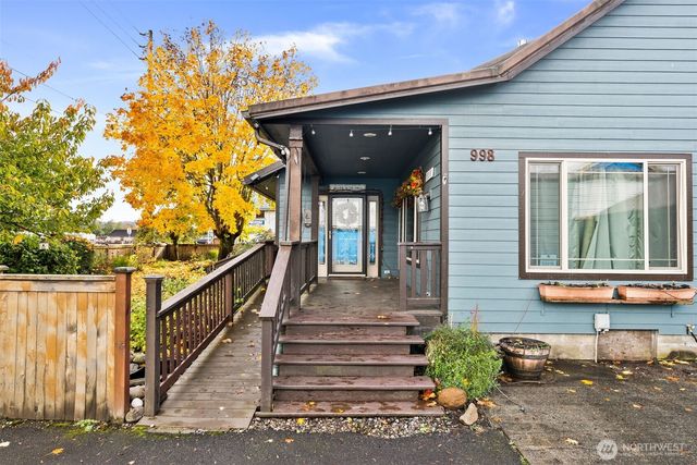 998 State Route 6, Raymond, WA 98577