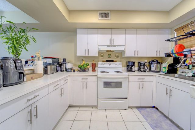 14915 SW 80th Street 205, Miami, FL 33193