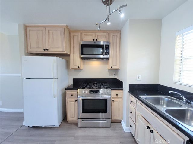 1201 Belmont, Long Beach, CA 90804