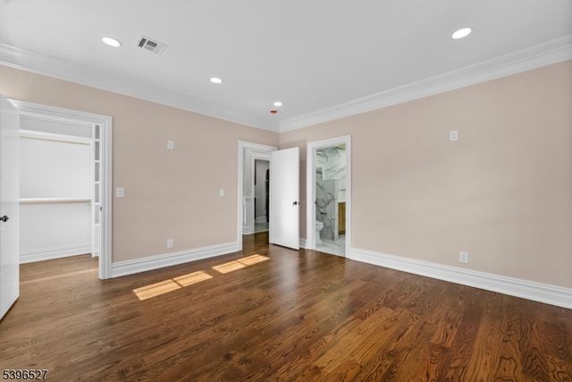45 Dietrich Ln, North Haledon Boro, NJ 07508