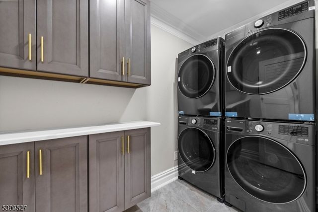45 Dietrich Ln, North Haledon Boro, NJ 07508