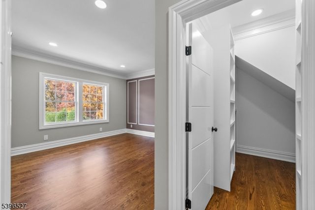 45 Dietrich Ln, North Haledon Boro, NJ 07508
