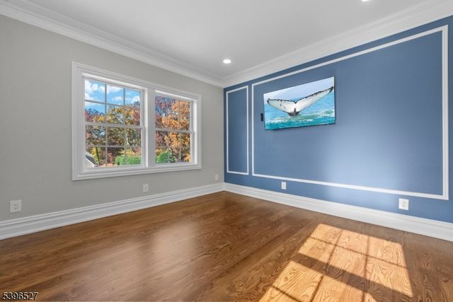 45 Dietrich Ln, North Haledon Boro, NJ 07508