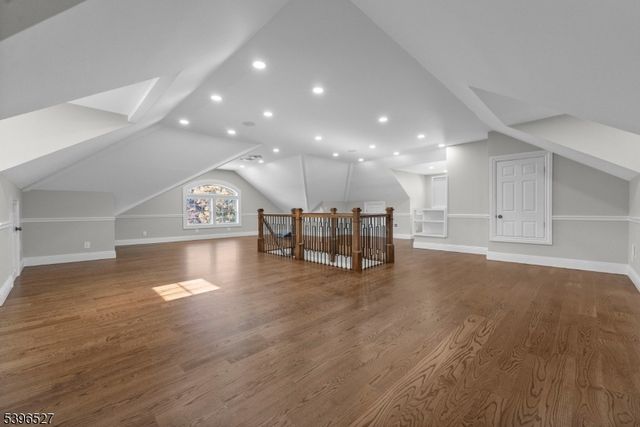 45 Dietrich Ln, North Haledon Boro, NJ 07508