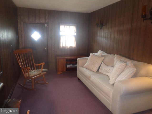 1730 HOLLINSHED AVE, Pennsauken, NJ 08110