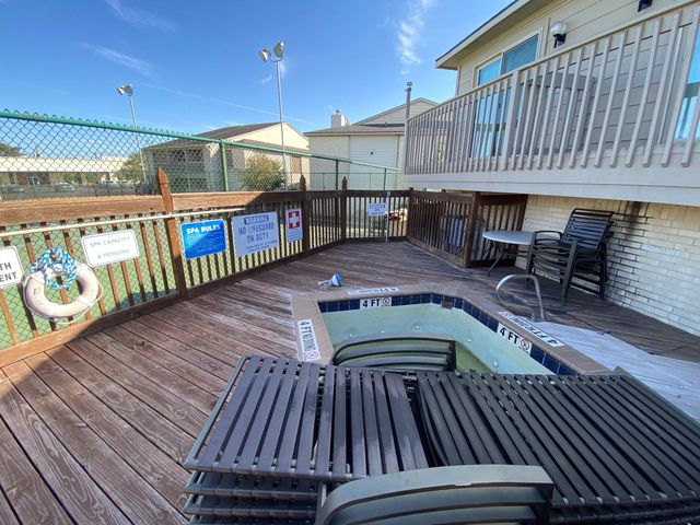 3919 Fairmont Parkway Parkway 162, Pasadena, TX 77504