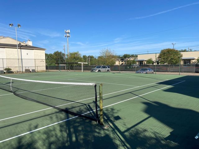3919 Fairmont Parkway Parkway 162, Pasadena, TX 77504