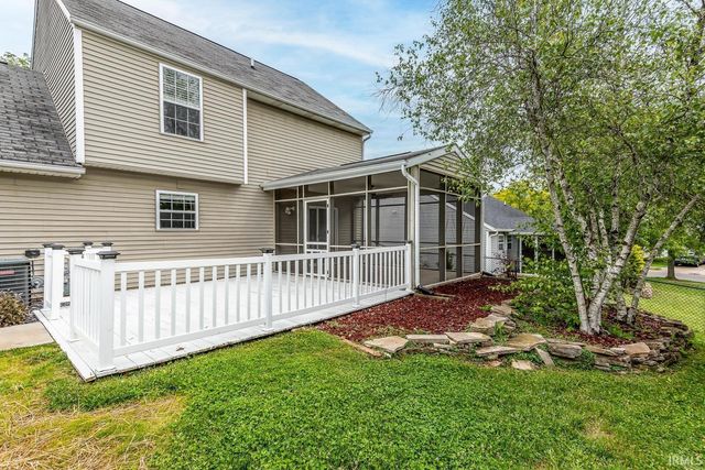 2200 S Sweetbriar Court, Bloomington, IN 47401