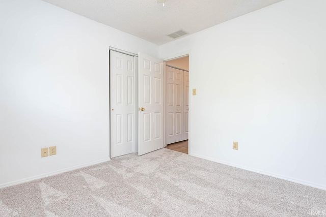2200 S Sweetbriar Court, Bloomington, IN 47401