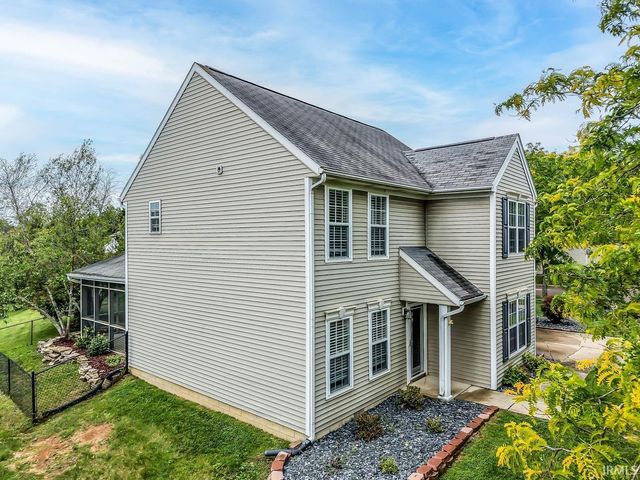 2200 S Sweetbriar Court, Bloomington, IN 47401