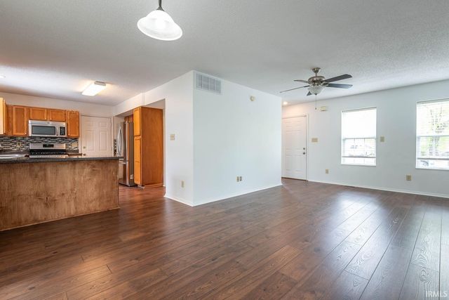 2200 S Sweetbriar Court, Bloomington, IN 47401