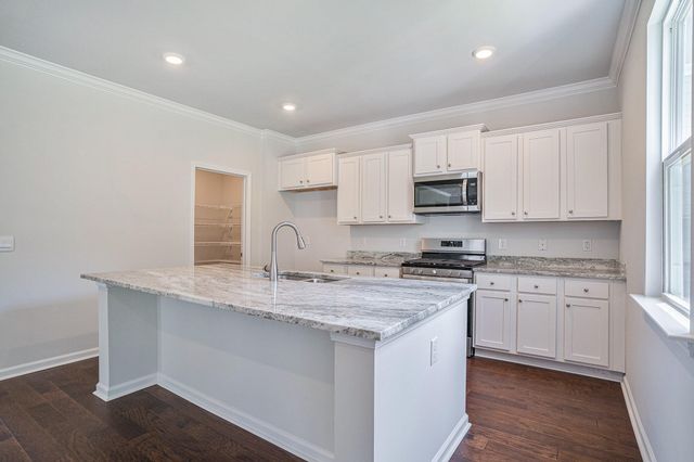 201 Cherry Grove Drive, Summerville, SC 29483