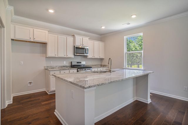 201 Cherry Grove Drive, Summerville, SC 29483