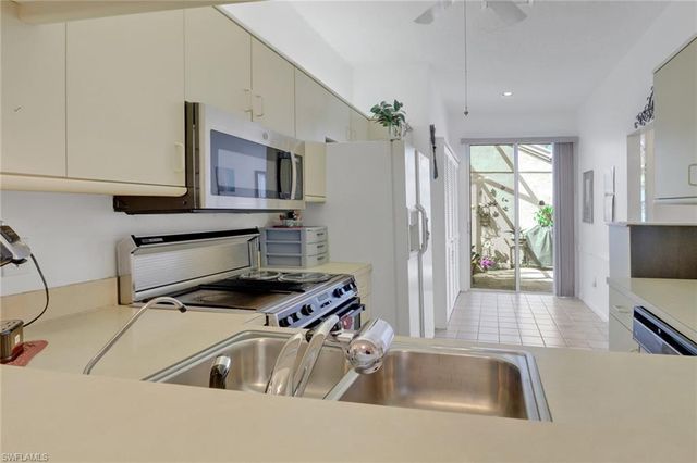9602 Windsor Club CIR, Fort Myers, FL 33905