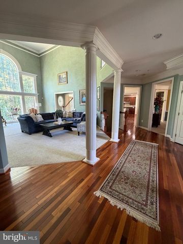 18724 BROOKE RD, Sandy Spring, MD 20860
