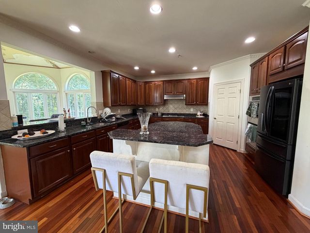 18724 BROOKE RD, Sandy Spring, MD 20860