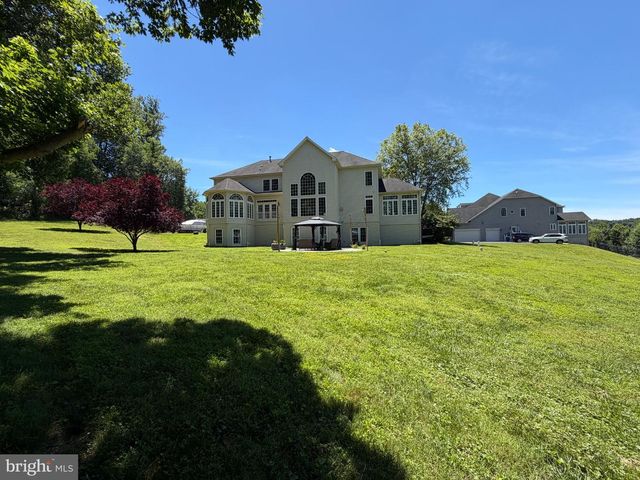 18724 BROOKE RD, Sandy Spring, MD 20860
